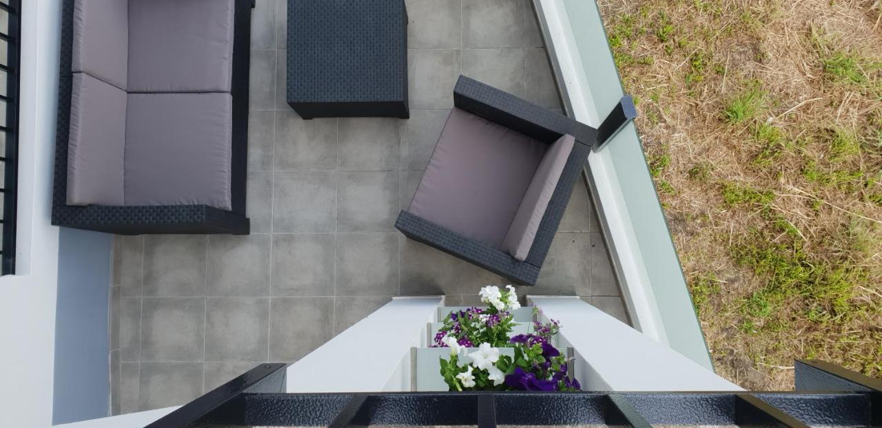 A Solaina Apartment Larino ภายนอก รูปภาพ